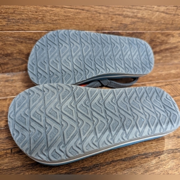 REEF toddler sandals, gray blue Sz 9/10, worn once - Picture 2 of 4